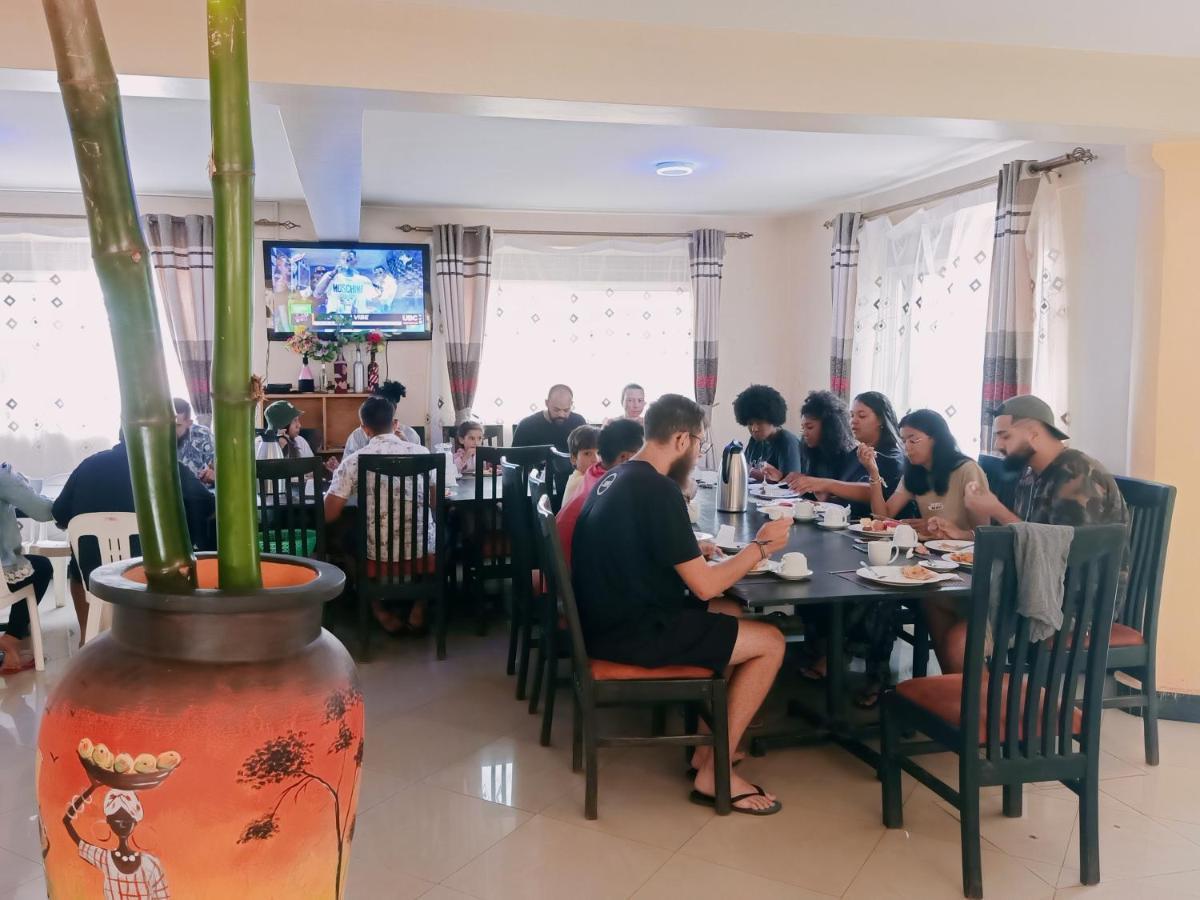 Acactus Hotel คัมพาลา ภายนอก รูปภาพ